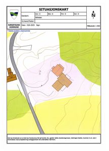 Situasjonskart som viser eiendomsgrenser, topografi og bygningsplassering.