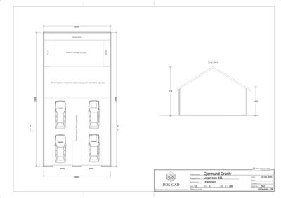 Etasjeplan som viser parkeringsplasser og innvendig oppdeling av et bygg.