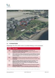 Et flyfoto eller kart som viser et område med eksisterende garasje, brukt i en byggesak for å illustrere situasjonen.