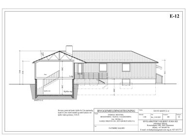 Snittegning (SNITT C-C) av en bygning som viser innvendig høyder, etasjer og takkonstruksjon.