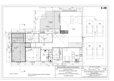 Etasjeplan (PLAN 1 ETASJE) med romfordeling, mål og parkeringsplasser.