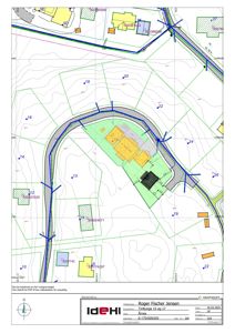 Situasjonsplan som viser tomtens form, grenser, naboeiendommer, veier og plassering av bygninger.