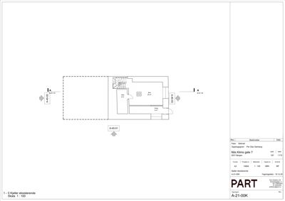 Etasjeplan eller kjellerplan som viser romfordeling, vegger og innganger.