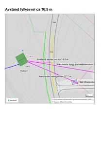 Kart som viser tomt, veiavstander og naboeiendom.