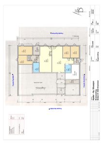 Etasjeplan for kjelleretasje med romfordeling, mål og fasadeindikasjoner
