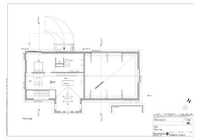 Etasjeplan (Plan 2. etg.) som viser romfordeling, veggposisjon og snittlinjer for en bolig.