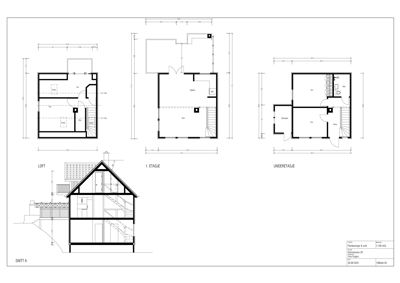 Snittegning (Snitt A) av en bygning med tilhørende etasjeplaner for Loft, 1. etasje og underetasje.