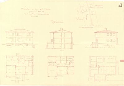 Bildet viser en tegningssamling som inneholder etasjeplaner (romfordeling) for et hus, samt fasadeopprikk og en situasjonsplan.