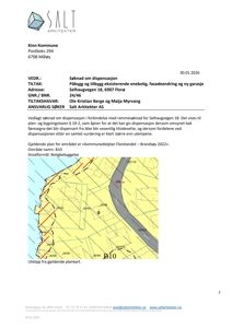 Utklipp fra gjeldende plankart (situasjonsplan) som viser tomtegrenser, arealformål (B10) og bygningers plassering i forhold til vassdrag.