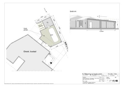 Situasjonsplan som viser eksisterende og planlagt garasje i forhold til eksisterende bustad, med snittlinje og dimensjoner.