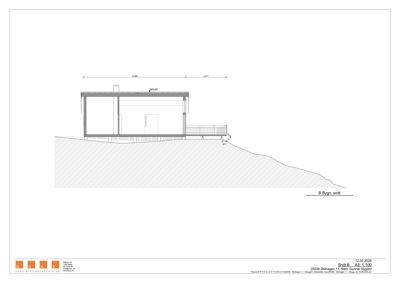 Snittegning av en bygning (B Bygn.) som viser høydeforskjeller og grunnplan.