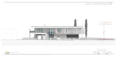 Fasadetegning som viser bygningens utseende sett fra siden, inkludert takhøyder og grunnlinje.