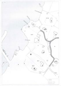 Situasjonsplan som viser eiendomsinndeling (f.eks. 43/27, 44/31), bygningers plassering, veier og vannveier i Kjelvikå.