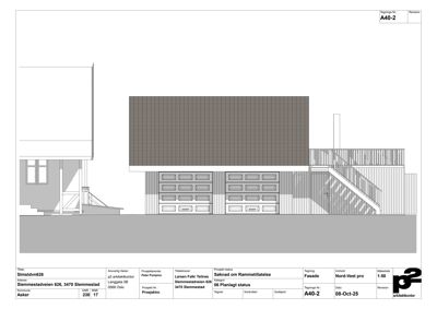 Fasadetegning som viser bygningens utside med garasjeporter og trapp.