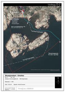 Situasjonskart (ortofoto) som viser tomtens beliggenhet, grenser, nabolag (Ytre Hvaløer nasjonalpark) og infrastruktur (vann- og avløpsledning).