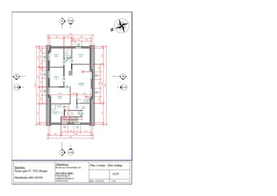 Etasjeplan (Plan 2 etasje) som viser romfordeling, dimensjoner og orientering for en bygning.