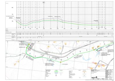 Situasjonsplan som viser rørgang (grønn linje) mellom to punkter (T1 og T2) med tilhørende høydeprofil (grå linje) over rørgangen.