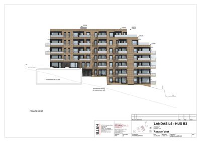 Fasadetegning av bygningen sett fra vest, med mål og detaljer.