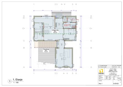 Etasjeplan (1. Etasje) som viser romfordeling, mål og bygningsstruktur.