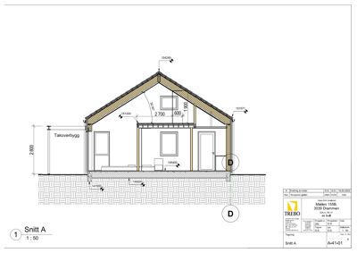 Snittegning (Snitt A) som viser tverrsnittet av en bygning med mål og konstruksjonsdetaljer.
