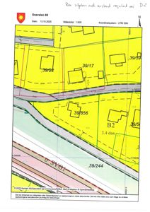 Situasjonsplan for tomtene ved Sneveien 68, med visning av eiendomsnummer, areal (3.4 daa), vei (R40), og avstand til naboarealer.