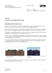 Dokumentet inneholder en redegjørelse med to innleverte bilder. Det venstre bildet er en 3D-modell (rendering) av et oppbygg på tak, mens det høyre bildet er et fotografi tatt fra naboens eiendom.