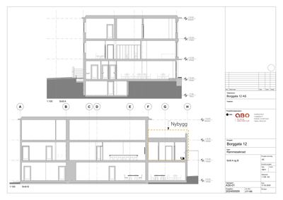 Bildet viser to snittegninger (Snitt A og Snitt B) av en bygning. Det er tegnet i 1:100 skala og viser romfordeling, høyder og konstruksjon.