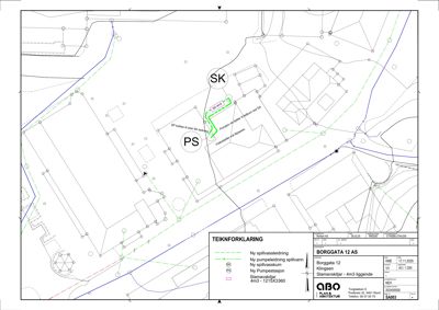 Situasjonsplan som viser tomtens grenser, eksisterende og planlagt infrastruktur (spillvassledninger, pumpestasjon) samt bygningers plassering.