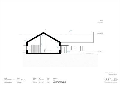 Snittegning av en bygning som viser høyder, takform og innvendig oppdeling.