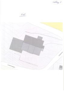 Situasjonsplan (tomteplan) som viser bygningens plassering i forhold til Lissheimsvegen, terrenget (konturlinjer) og høydeangivelse (43).