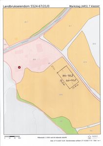 Situasjonsplan (tomtekart) som viser eiendomsinndeling, arealoppdelinger (BRN, BYA), veier og eiendomsnummer.