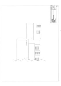 Fasadetegning som viser bygningens utseende sett fra fronten, med vinduer og taklinjer.