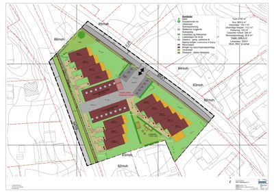 Situasjonsplan som viser tomtens grenser, høydemål (moh), eksisterende bebyggelse, planlagt bebyggelse, parkeringsplasser, og arealoppdelinger.