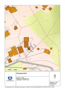 Situasjonskart som viser eiendomsnummer, adresse og planlagt riving av uthus samt ny garasje.