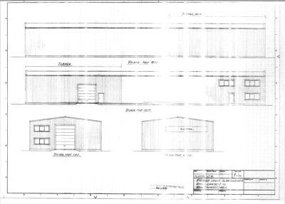 Fasadetegning som viser bygningens utseende fra flere vinkler (f.eks. front, side, bak).
