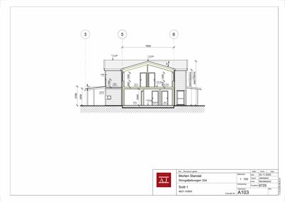 Snittegning (Snitt 1) som viser bygningens tverrsnitt, høyder, vindus- og døråpninger samt konstruksjonsdetaljer.
