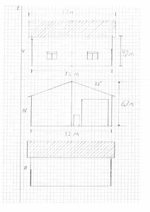 Snittegning som viser tverrsnittet av en bygning med angitte mål (12m, 6,7m, 4,5m), takhøyde (2,2m), vindus- og døråpninger, samt retning (N, E, V, Ø).