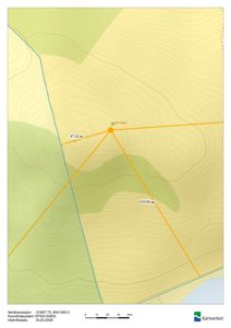 Kart med høydeforhold (konturlinjer), senterposisjon og avstandsmålestokk.