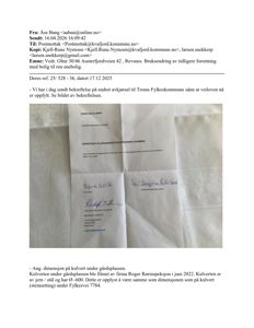 Fotografi av en fysisk dokument (bekreftelse) som ligger på et hvitt bord.