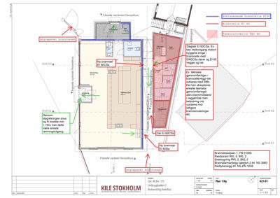 Etasjeplan (1. etasje) som viser romfordeling, brannveier, brannceller og tekniske detaljer for en ny brannbrøler.