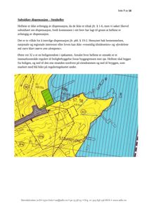 Situasjonsplan eller reguleringskart som viser eiendommen, bygningens plassering i forhold til sjøen og naboeiendommer.