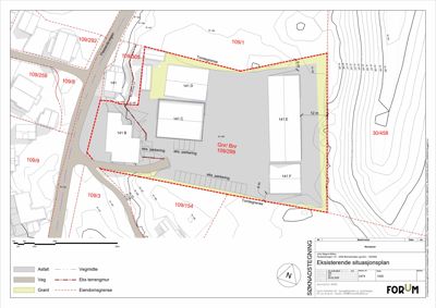 Eksisterende situasjonsplan som viser tomtens grenser, nabotomter, eksisterende bygninger (141 B-F), vegnett og terrengforhold.