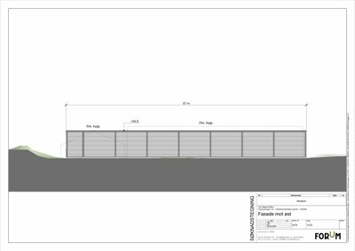 Søknadstegning som viser fasade mot øst for en eksisterende bygning.