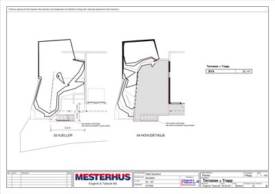 Tegning som viser planløsning for en terrasse og trapp på kjeller- og hovedetasje.