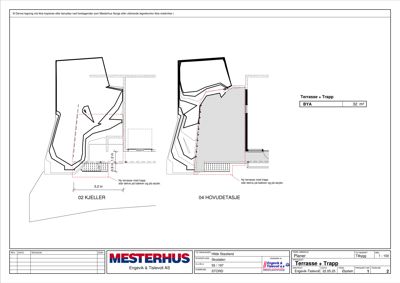 Tegning som viser planløsning for terrasse og trapp på kjeller- og hovedetasje.