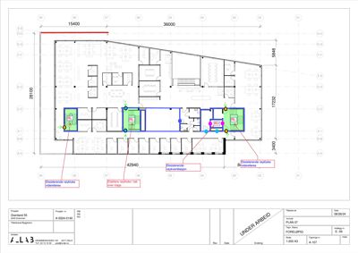 Etasjeplan (plan 07) som viser romfordeling, dimensjoner og plassering av røykluke og ventilasjon.