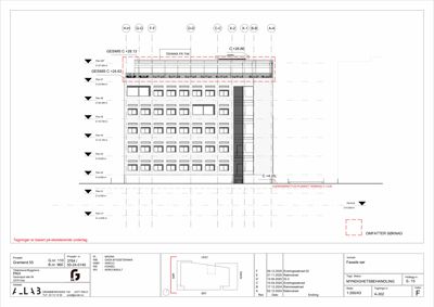 Fasadetegning som viser bygningens utseende sett fra fronten, med høydeangivelser og etasjer.