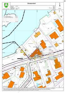 Situasjonskart som viser eiendomsnummer, bygninger, vegger, og topografi.