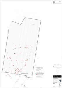 Situasjonsplan som viser eksisterende parkhall, nye konstruksjoner (rødt), parkeringsplasser og volumberegninger.