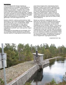 Fotografi av Langeraksvatn dam i dag, med tekst om dokumentasjon og fotogrammetri.